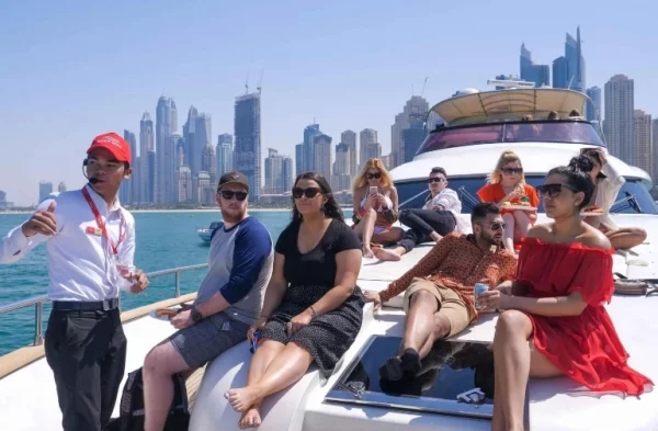 Dubai Yacht Tour