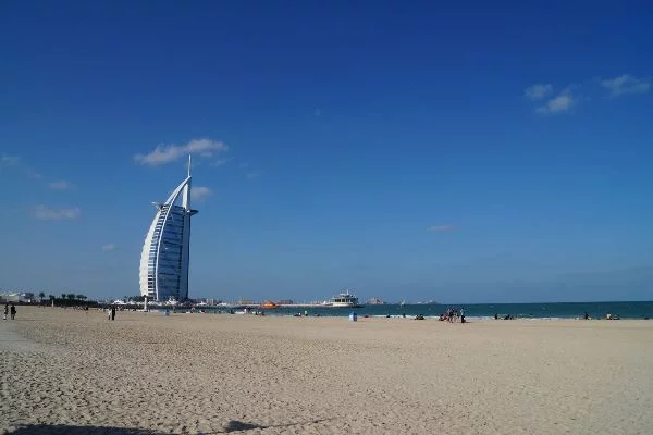 Dubai Beach Free