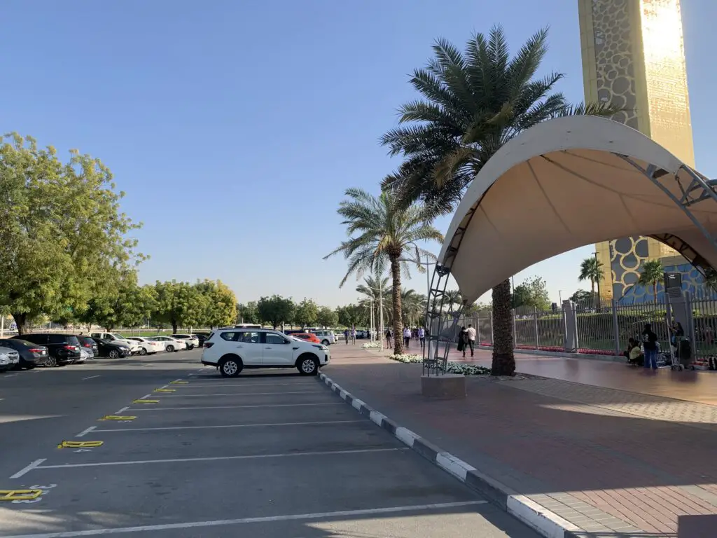 Dubai Frame Parking