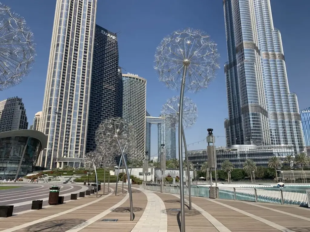 Dandelion Light Sculpture - Burj Park in Dubai